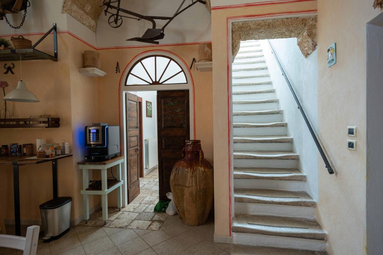 B&B Palazzo La Traja Gagliano del Capo Exteriör bild